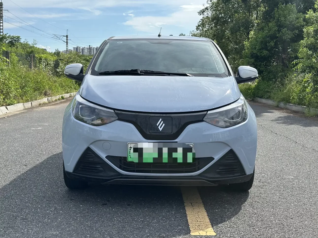 Jiangling Easy EV2