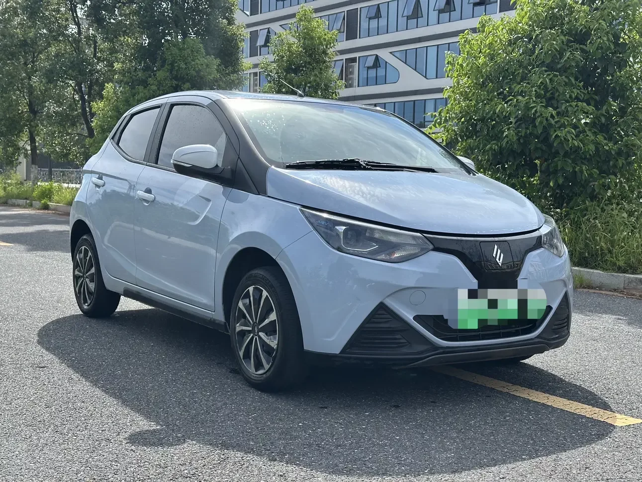 Jiangling Easy EV2