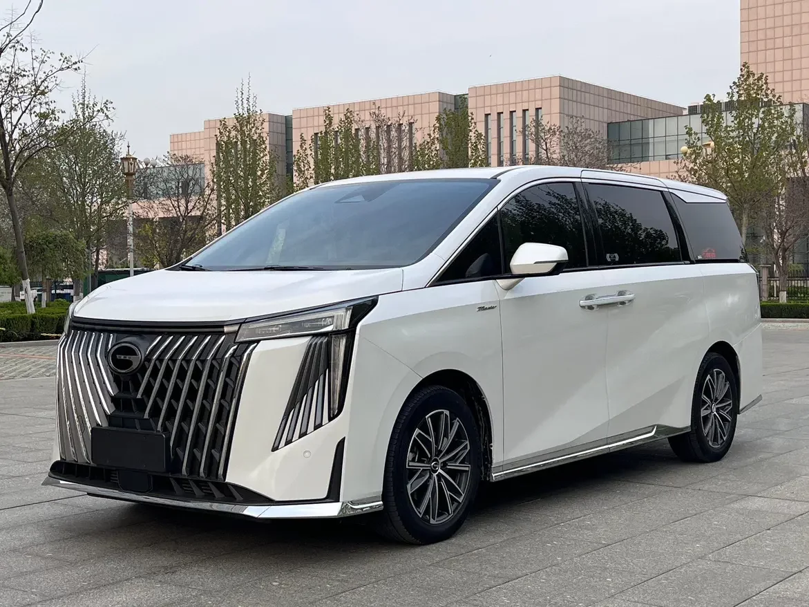 GAC Trumpchi M8