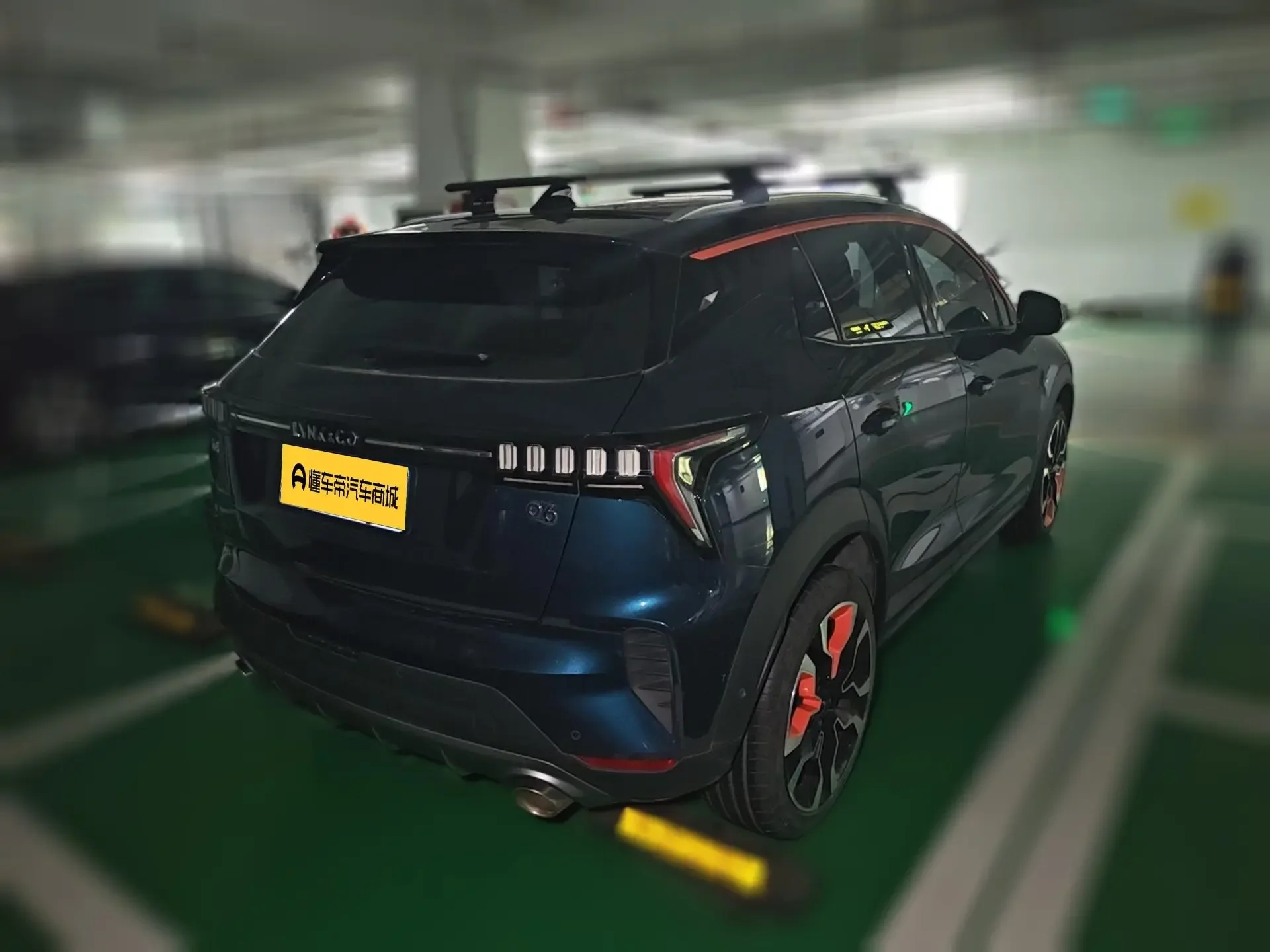 Lynk & Co 06