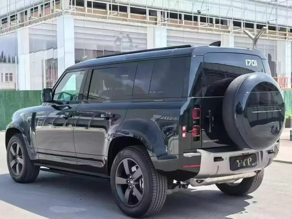 Land Rover guard