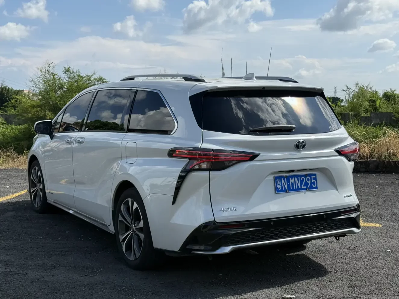 Toyota Granvia