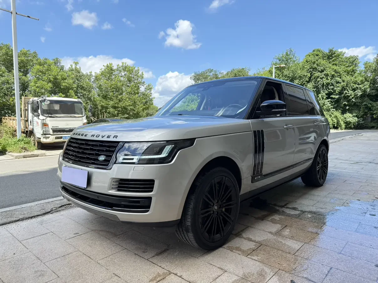 Land Rover range rover