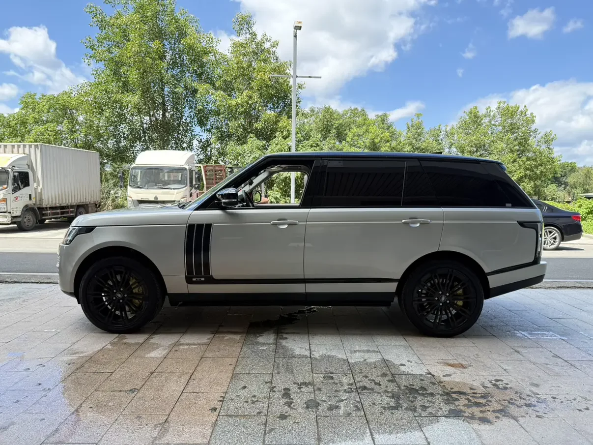 Land Rover range rover