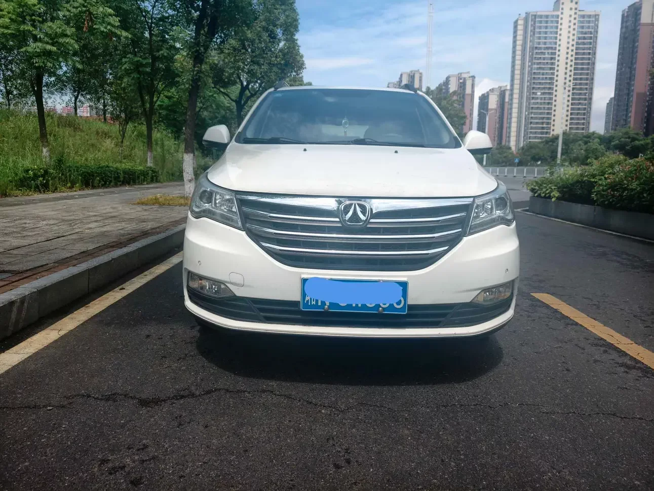 BAIC Weiwang M50F