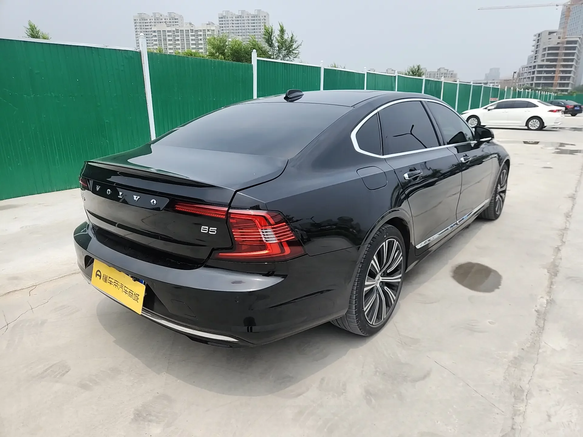 Volvo S90
