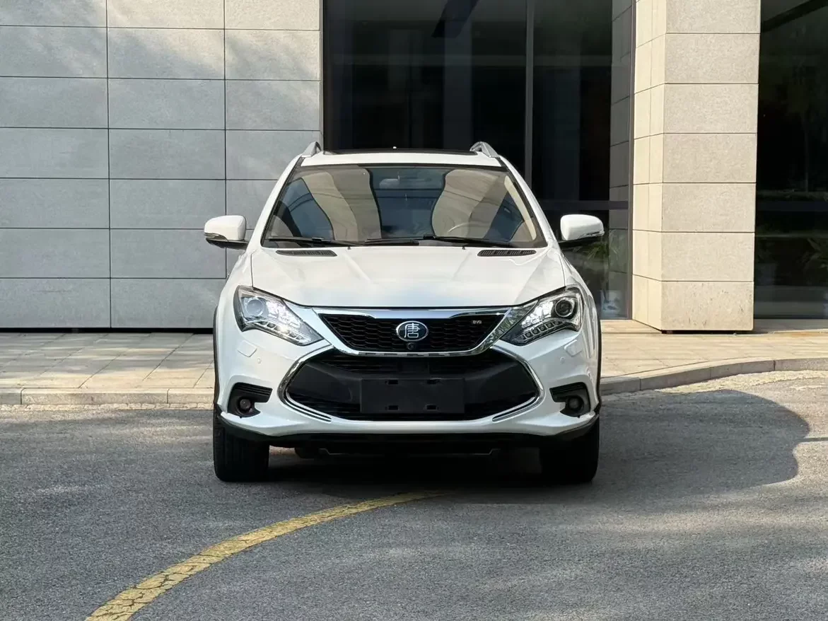 BYD Tang DM