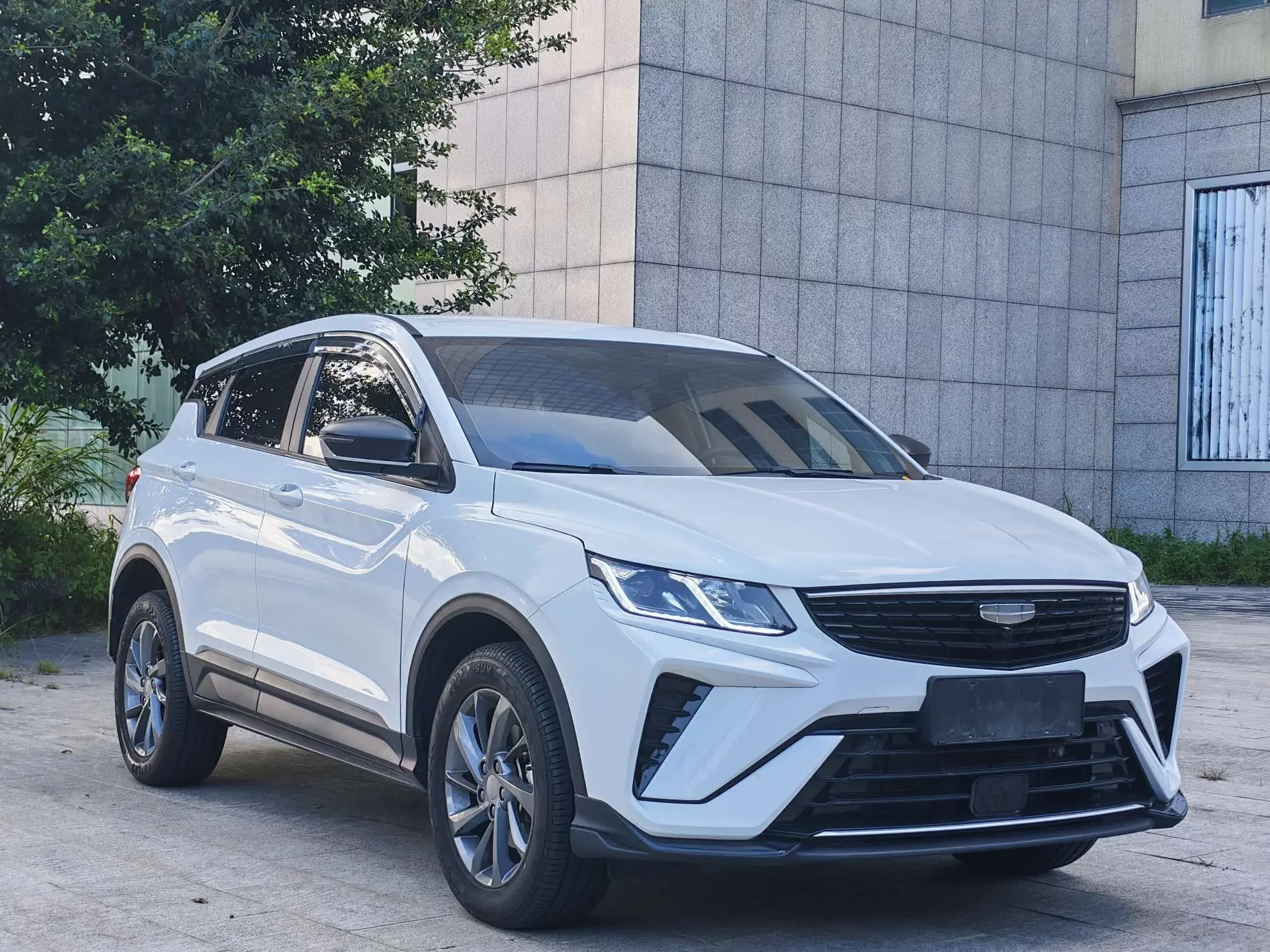 Geely Coolray SX11