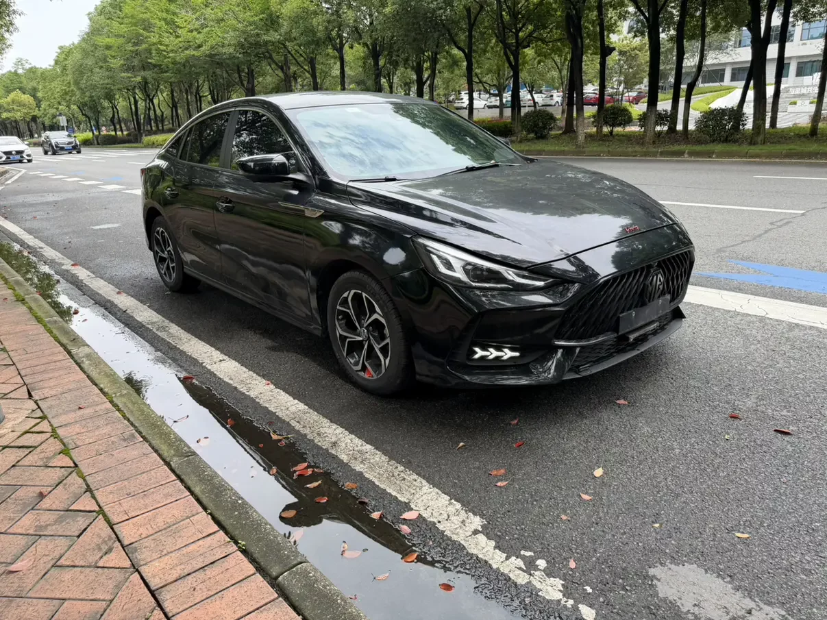 MG 5
