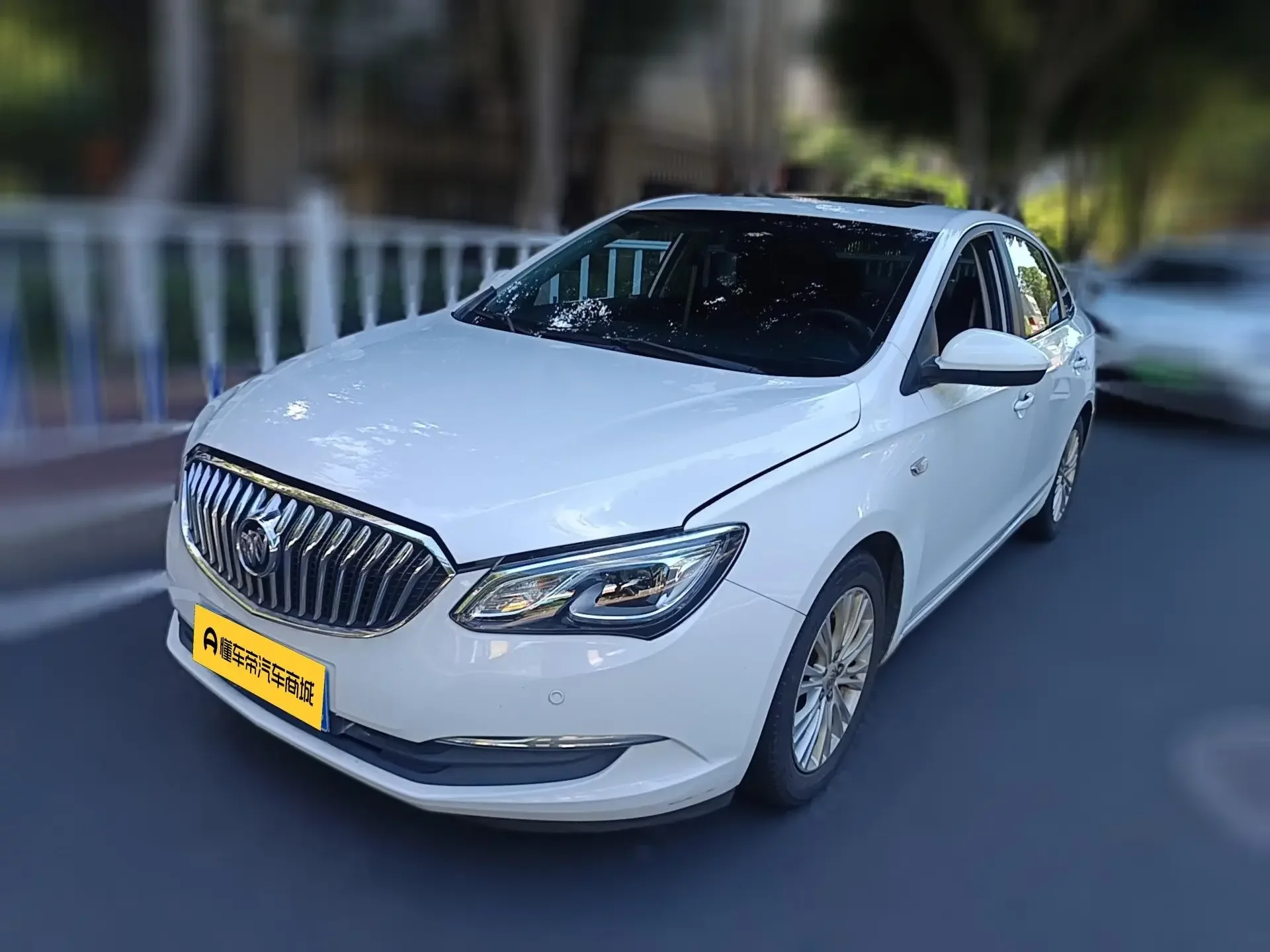 Buick Yinglang