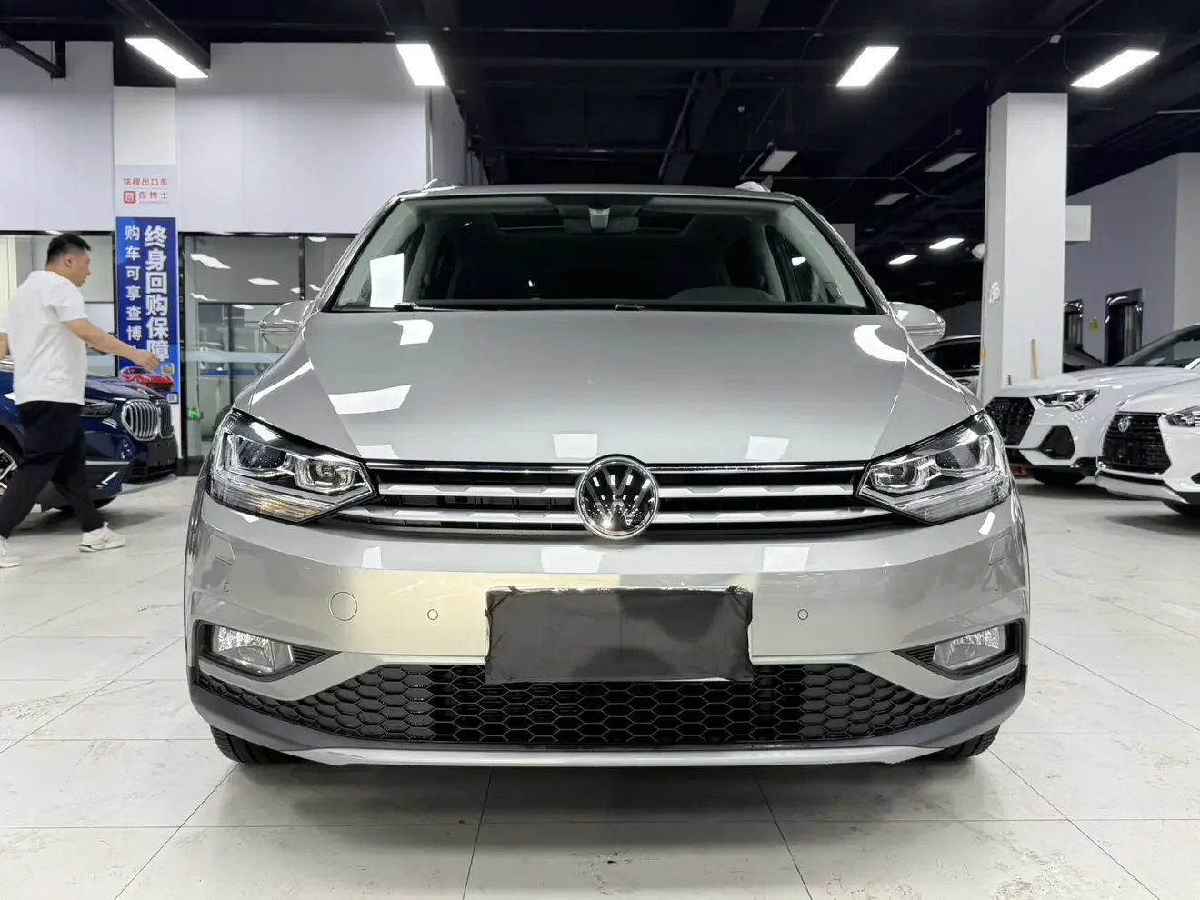 Volkswagen Touran L