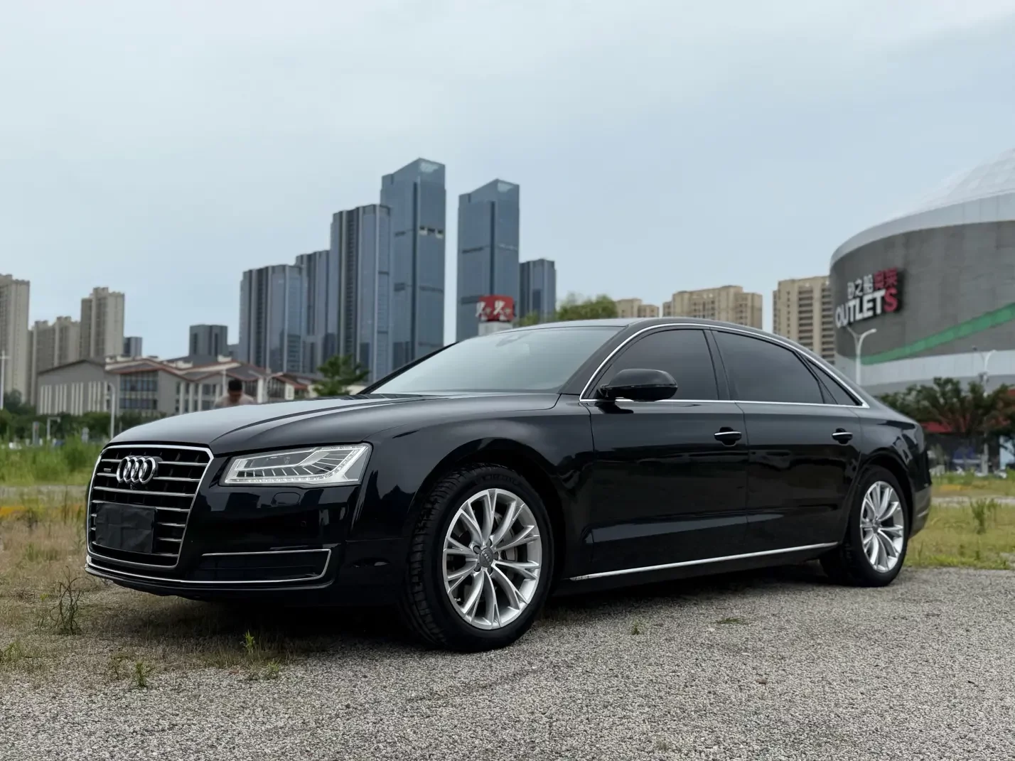 Audi A8