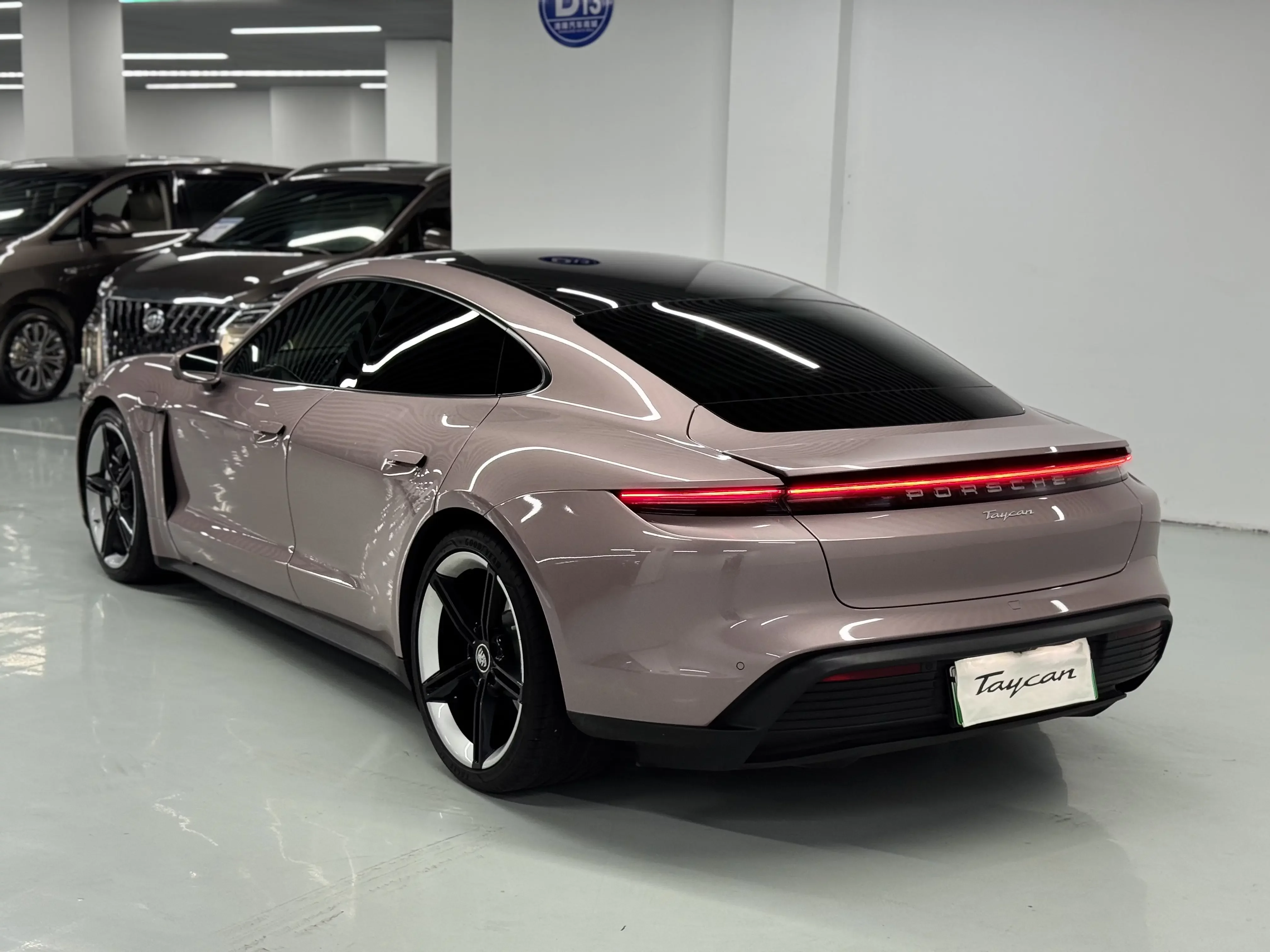Porsche Taycan
