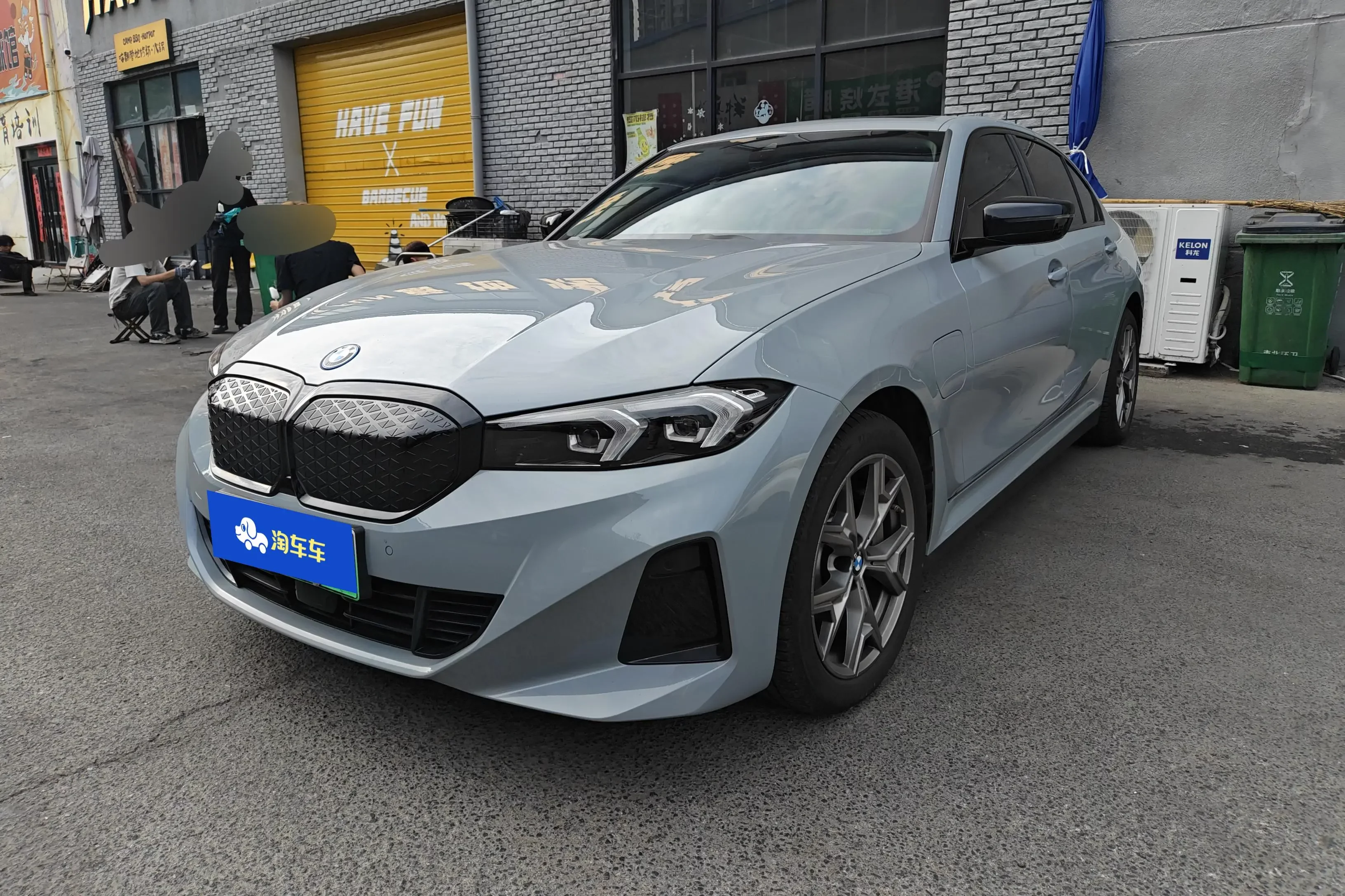 BMW i3
