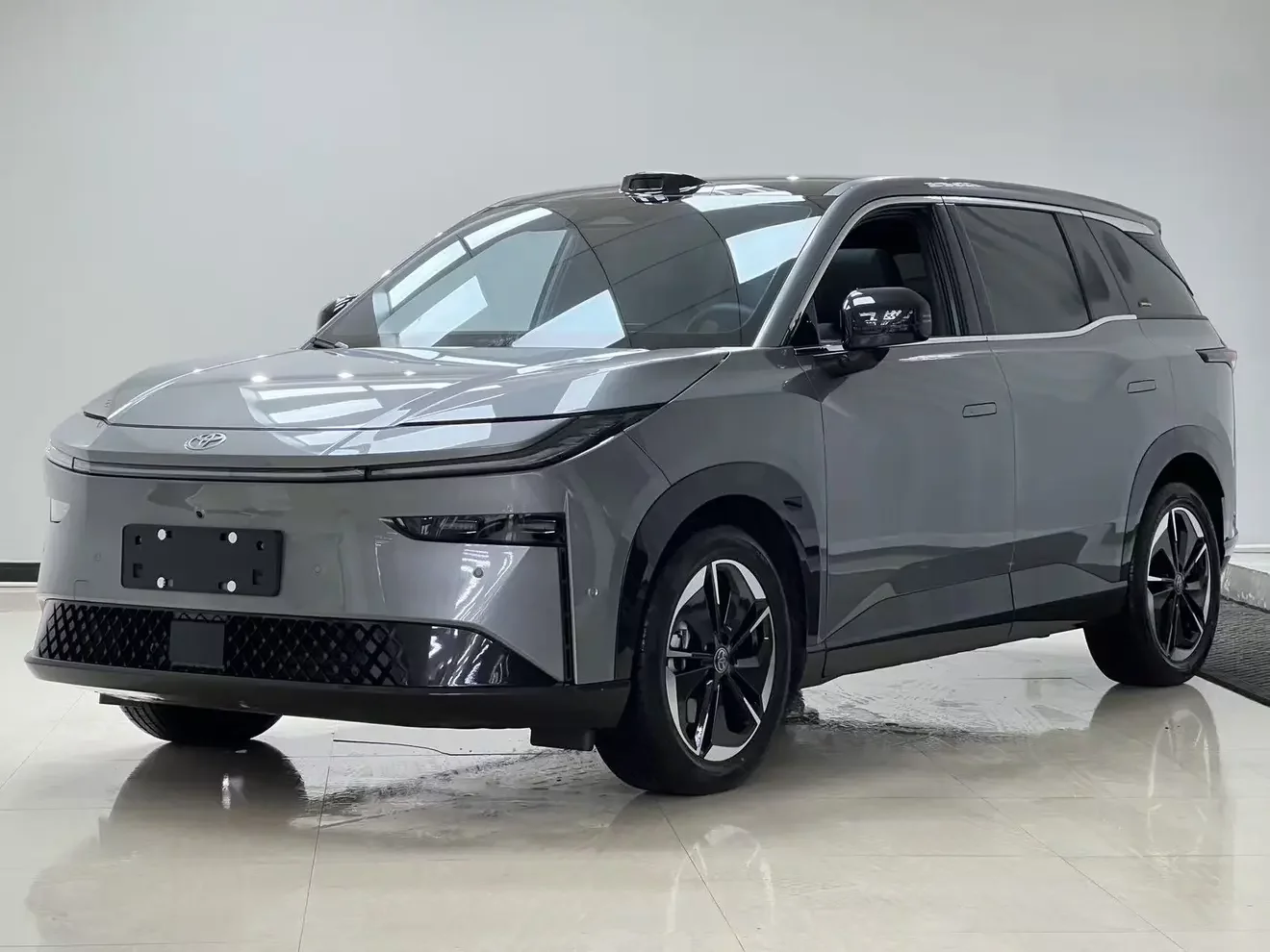 Toyota Bozhi 3X