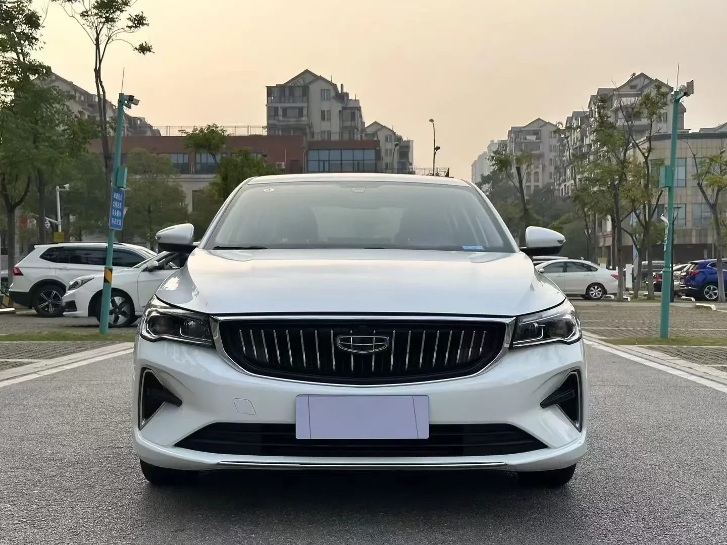 Geely emgrand