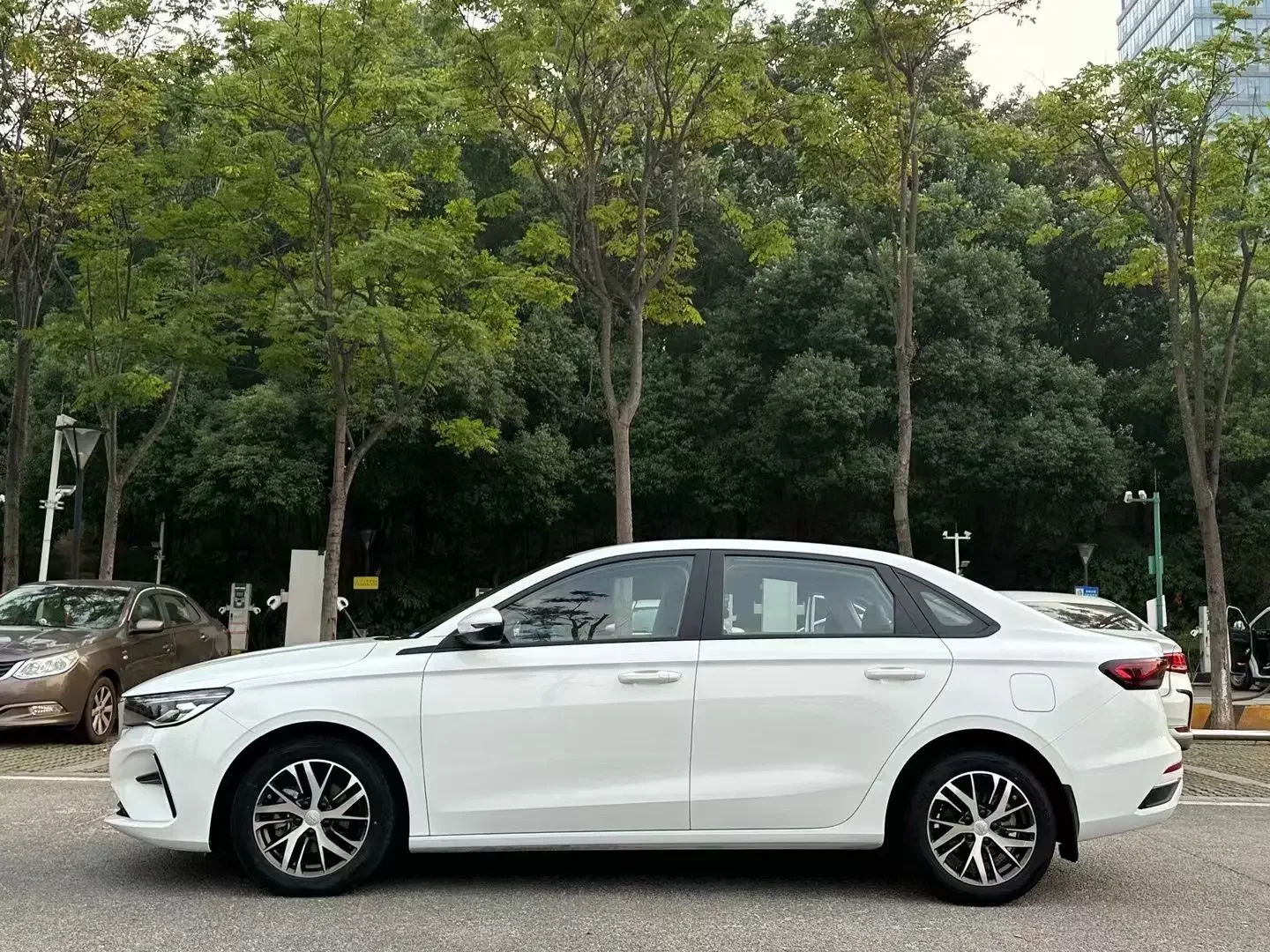Geely emgrand