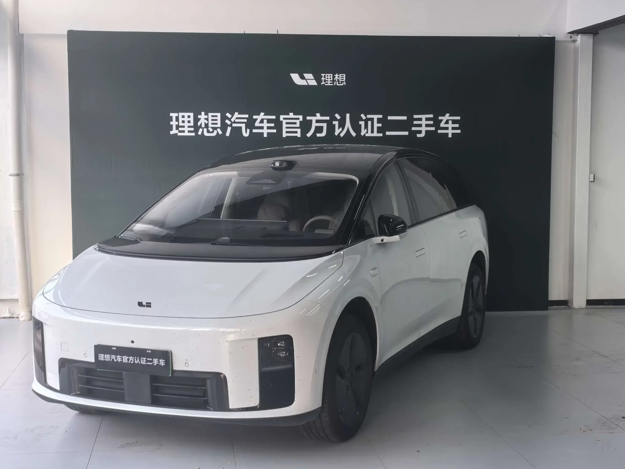 Li Ideal i8