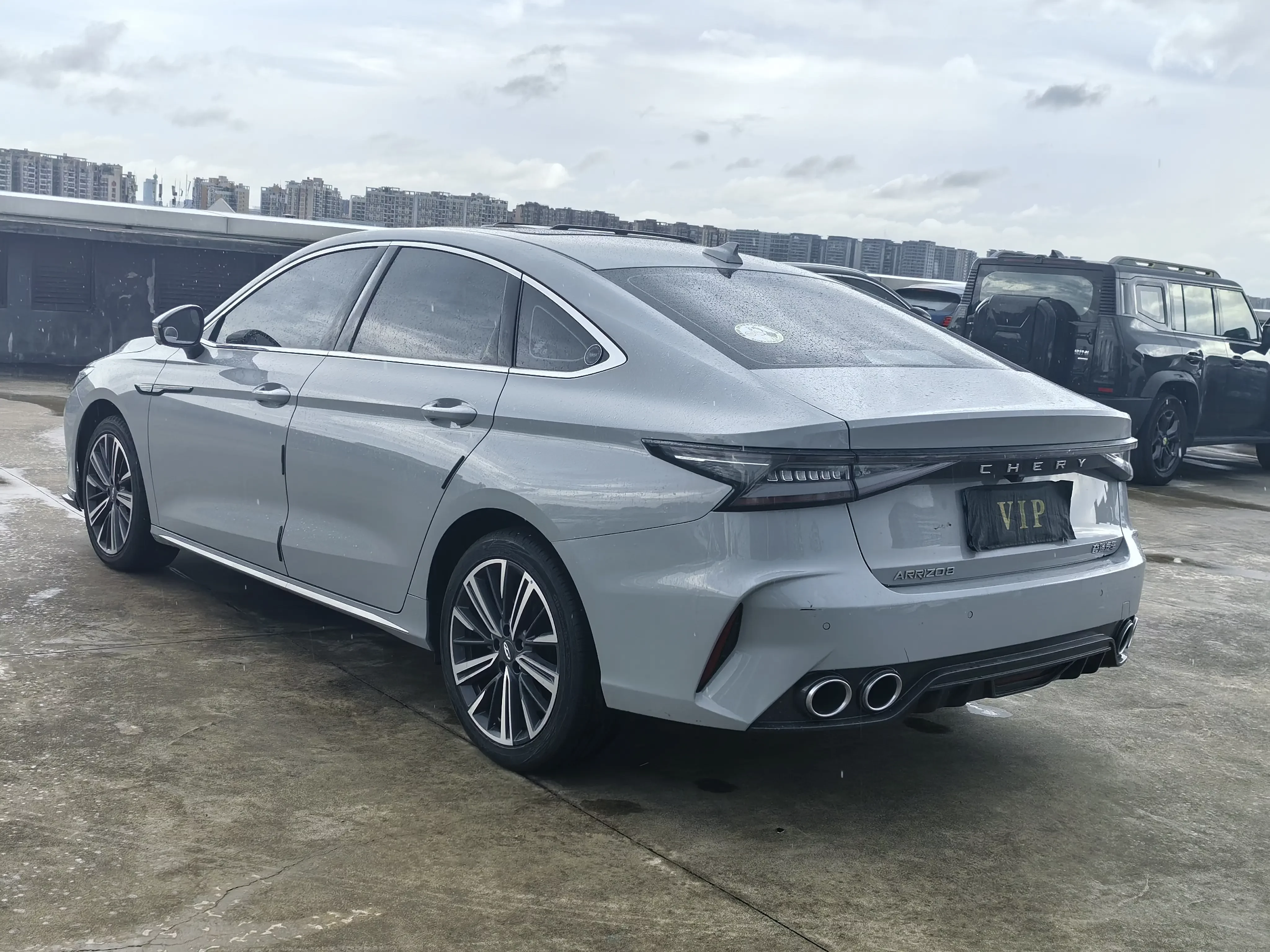 Chery Arrizo 8