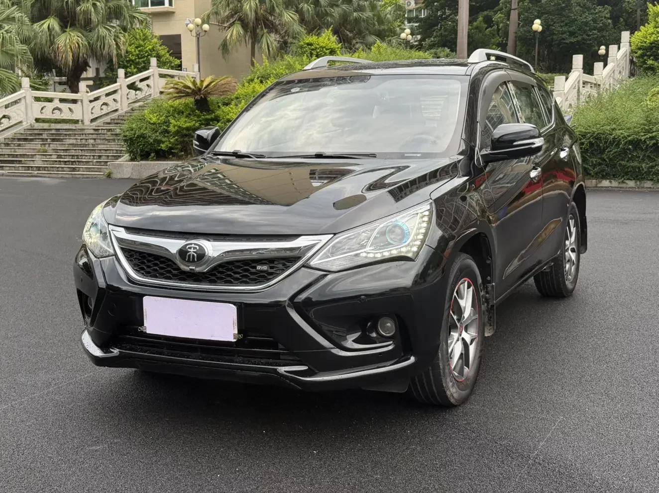 BYD Song