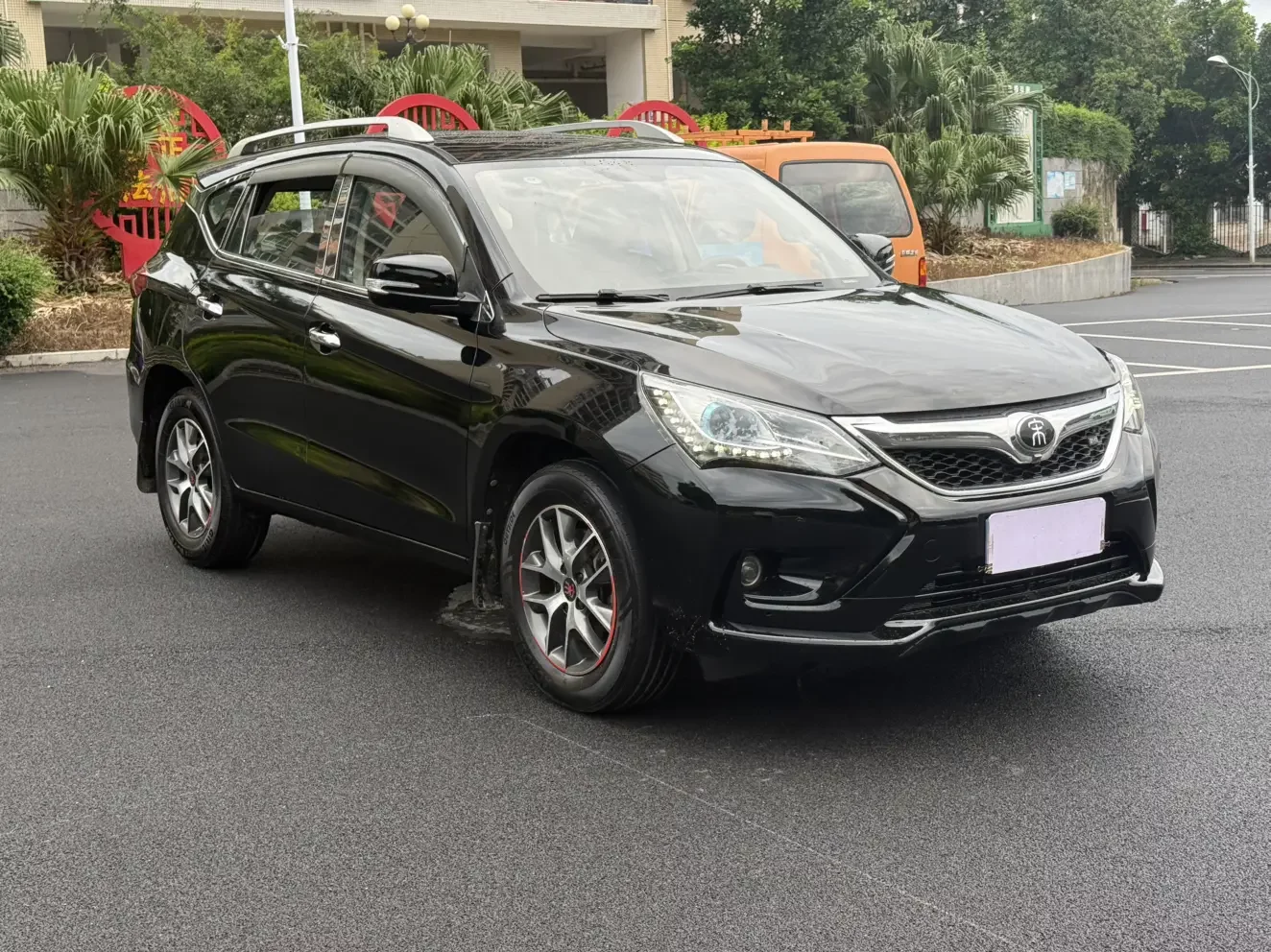 BYD Song