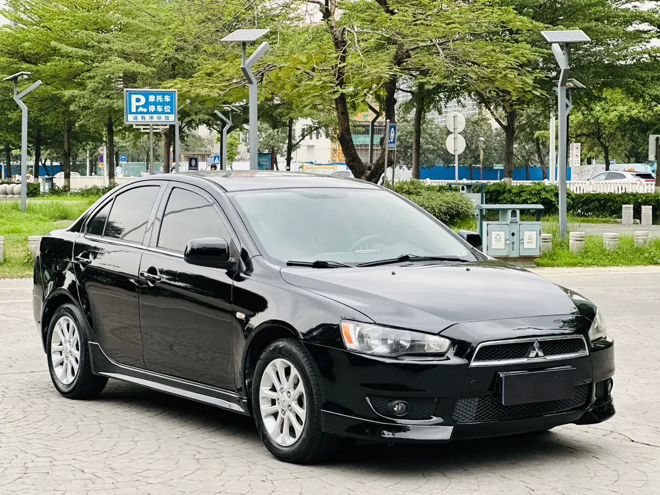 Mitsubishi Winged God