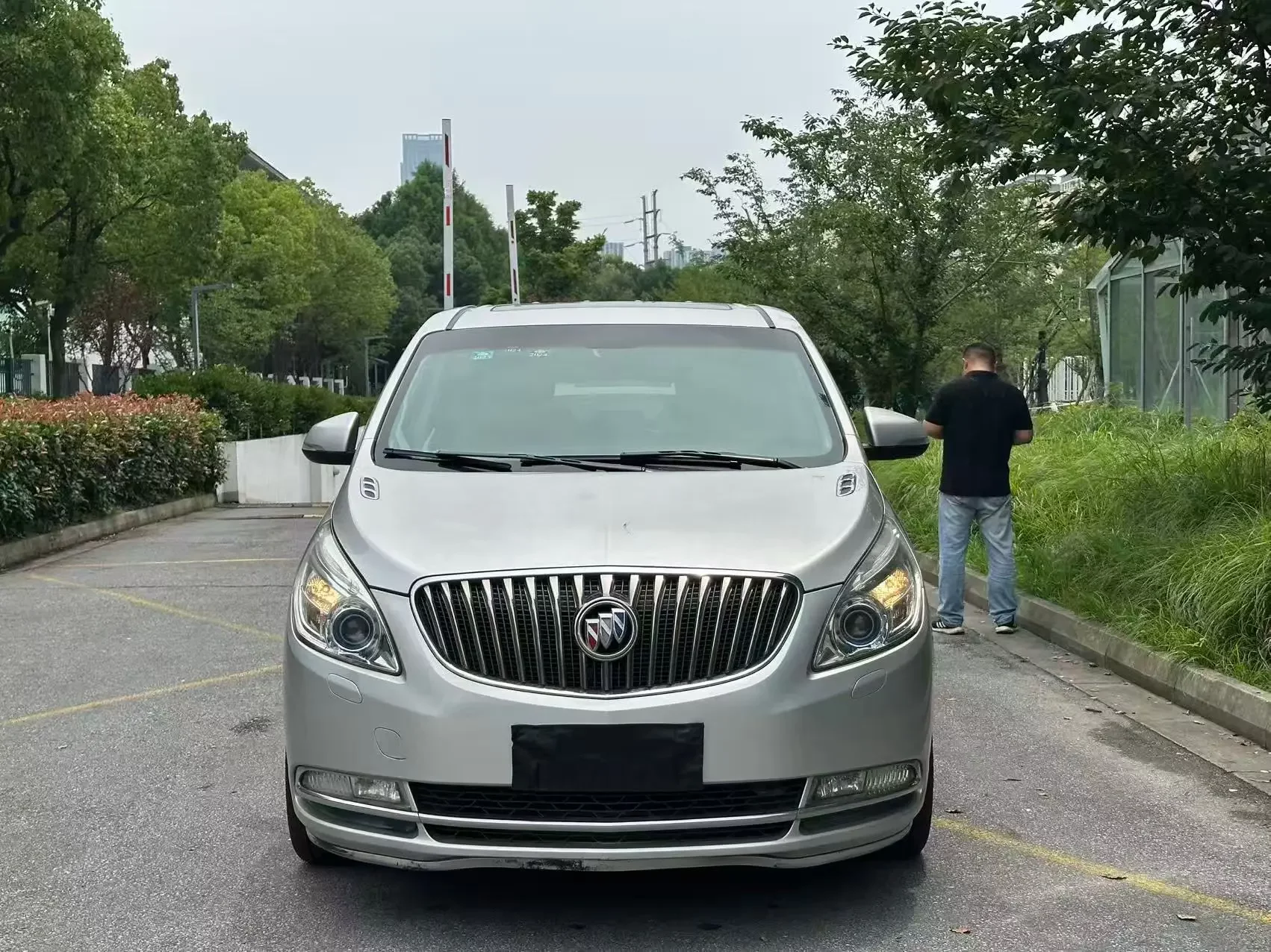 Buick GL8