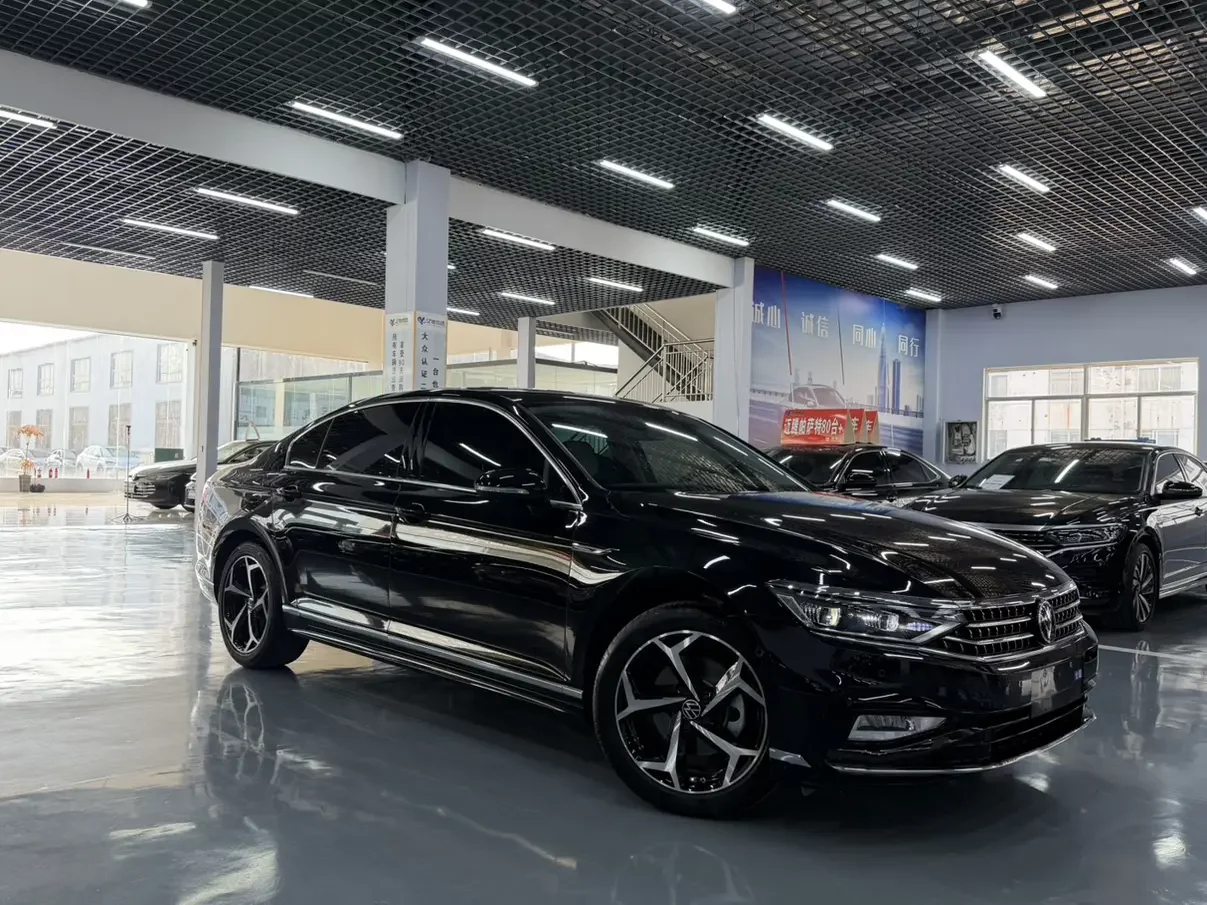 Volkswagen Magotan