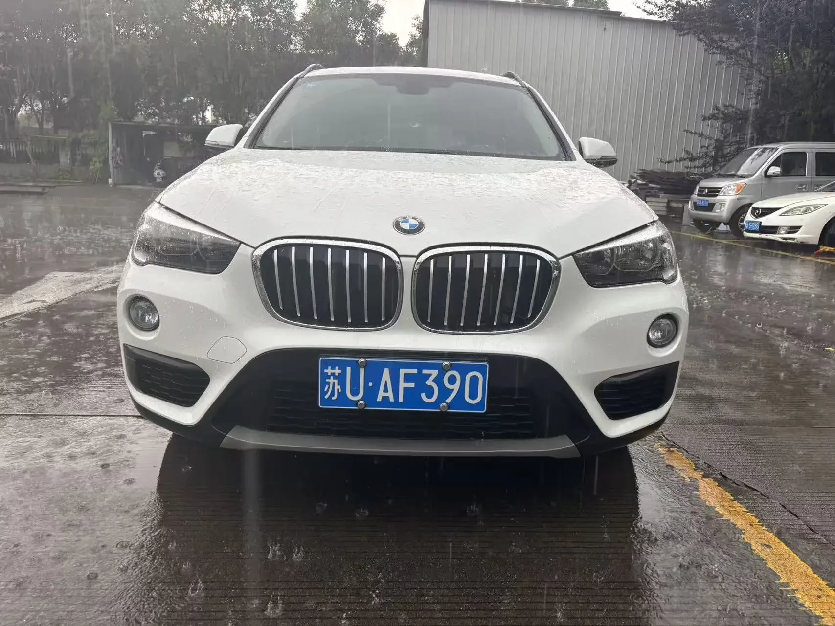 BMW X1