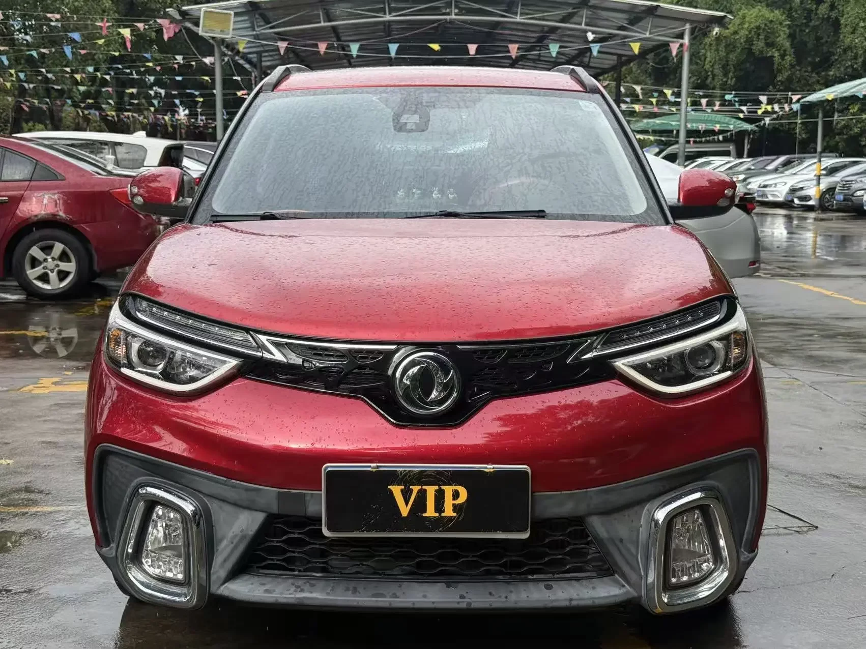 Dongfeng Fengshen AX4  из Китая