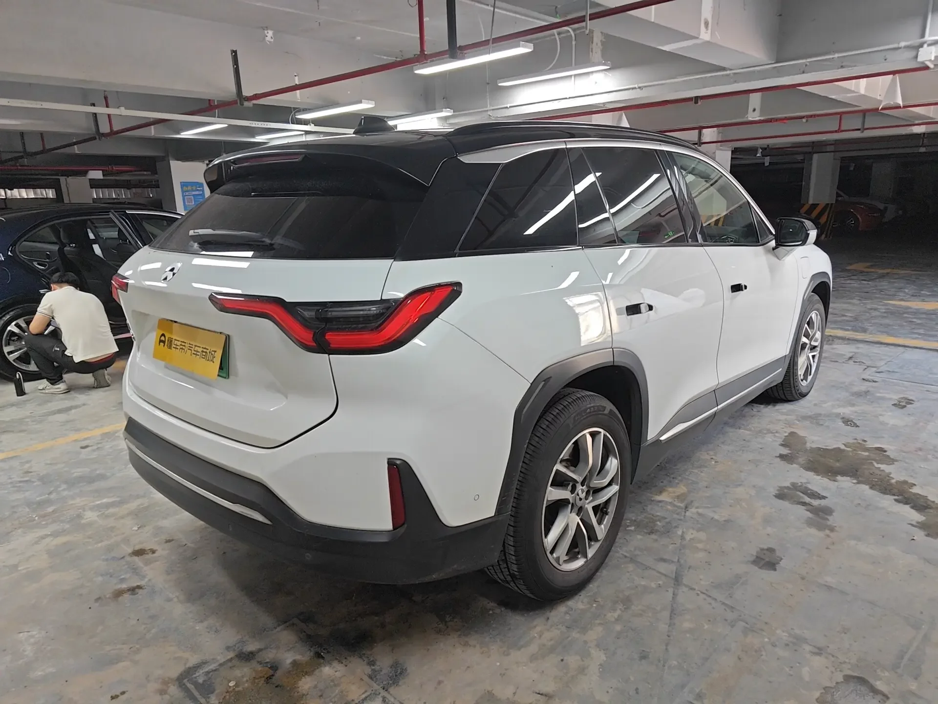 NIO ES6