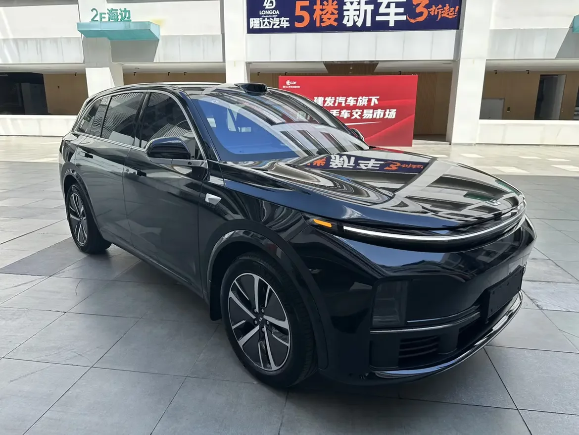 Lixiang L7