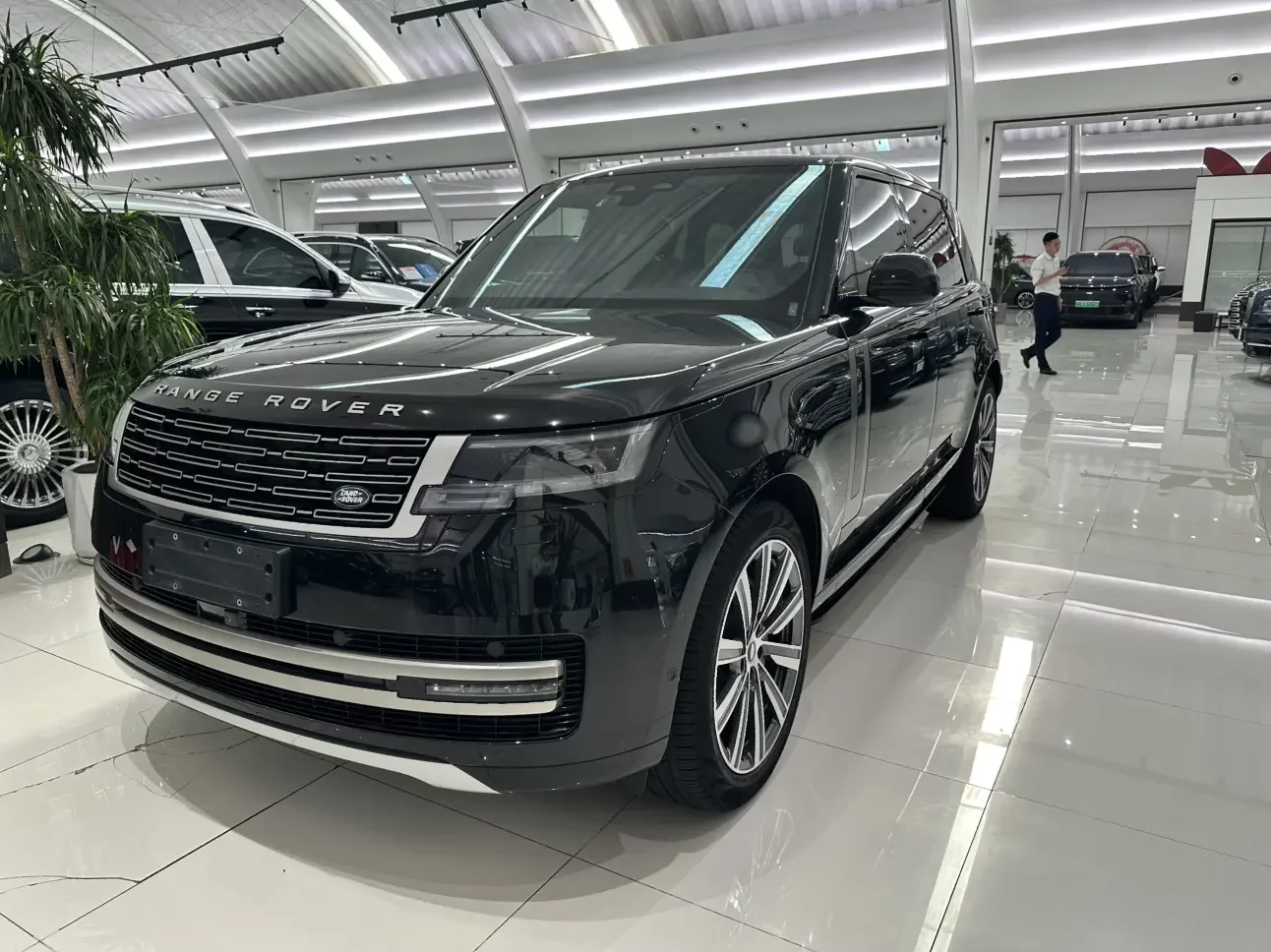 Land Rover range rover