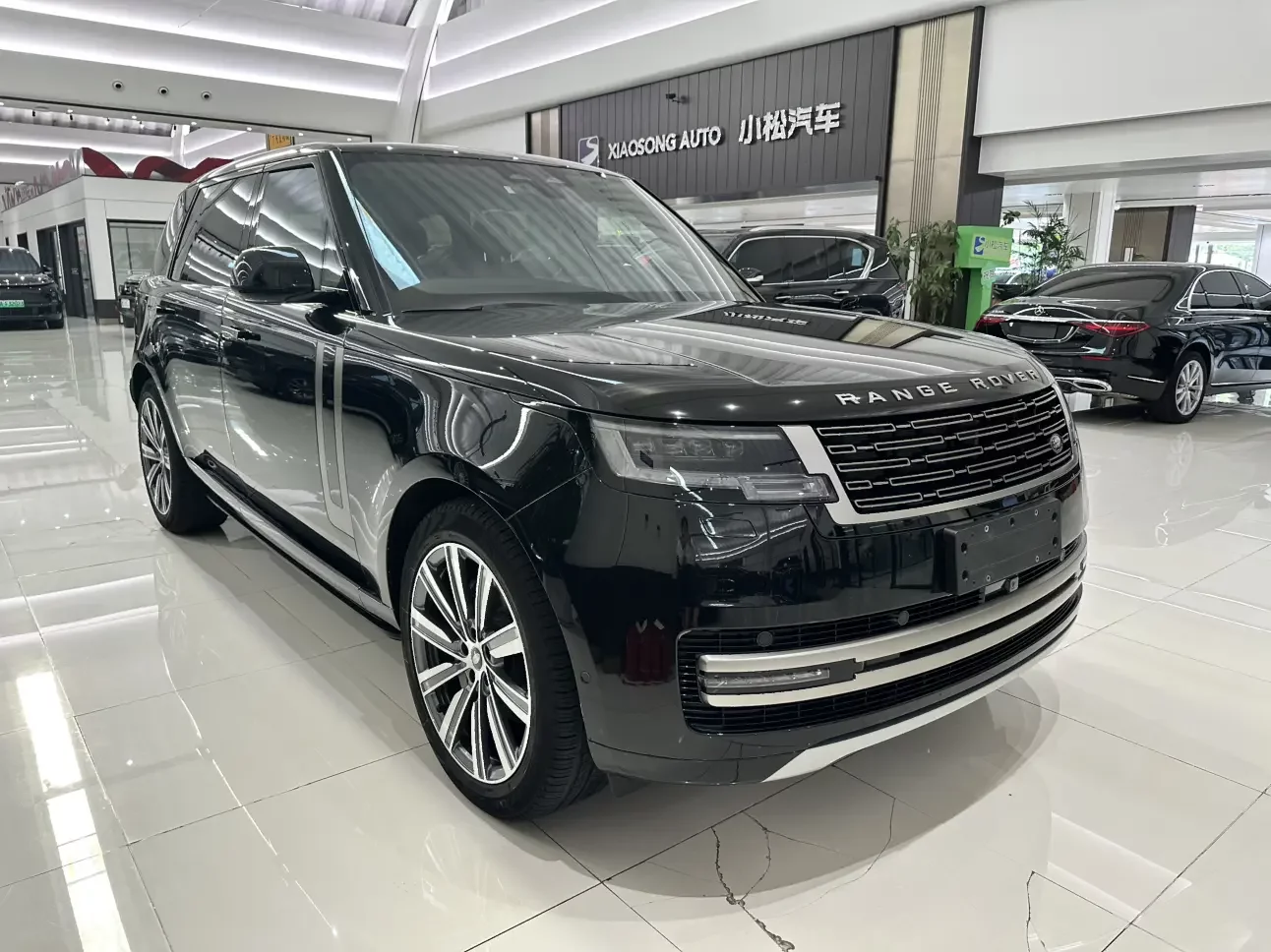 Land Rover range rover