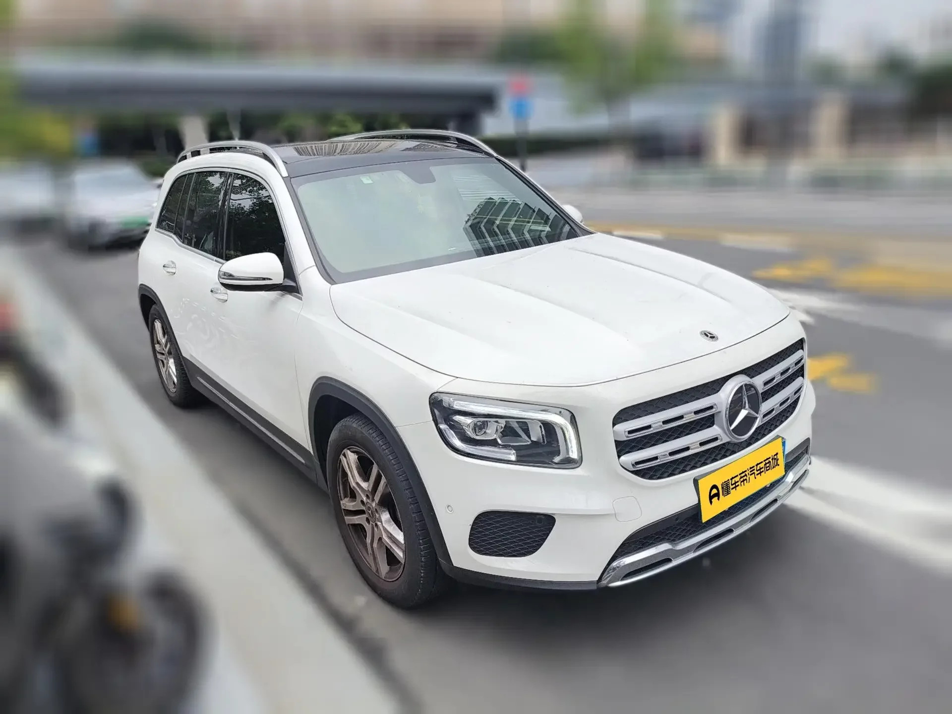 Mercedes-Benz GLB