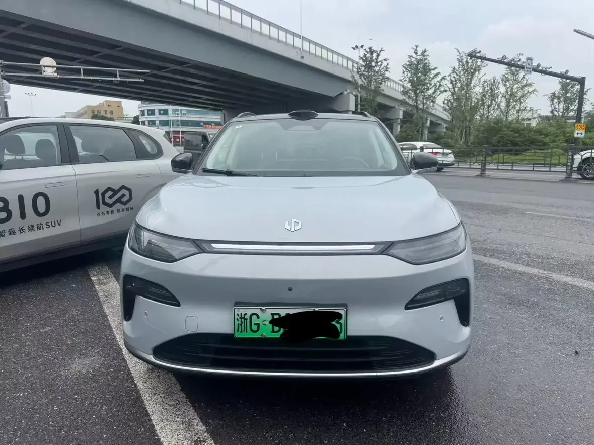 Leapmotor Zero running C11