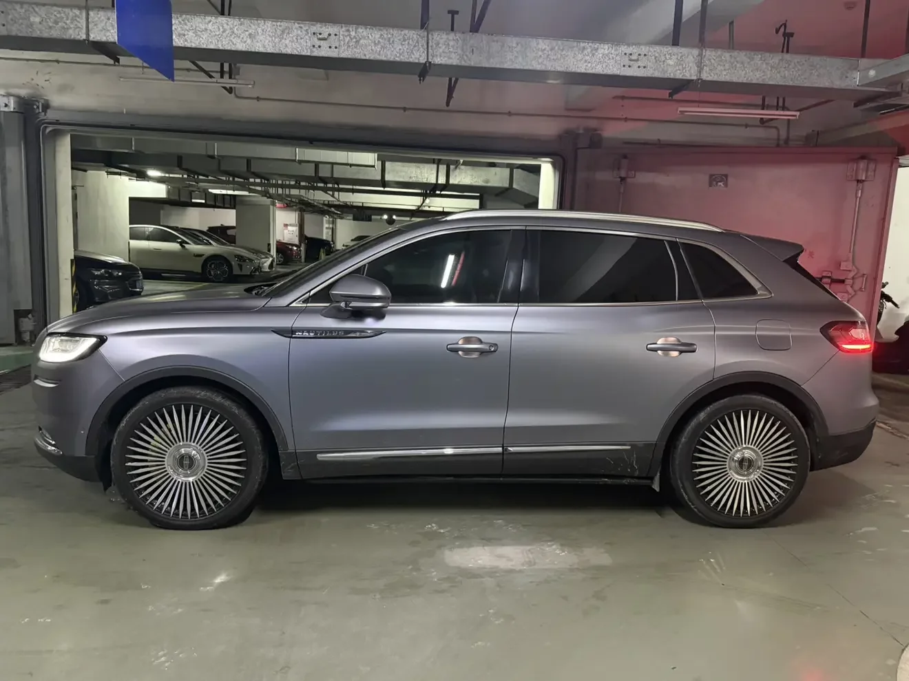 Lincoln navigator