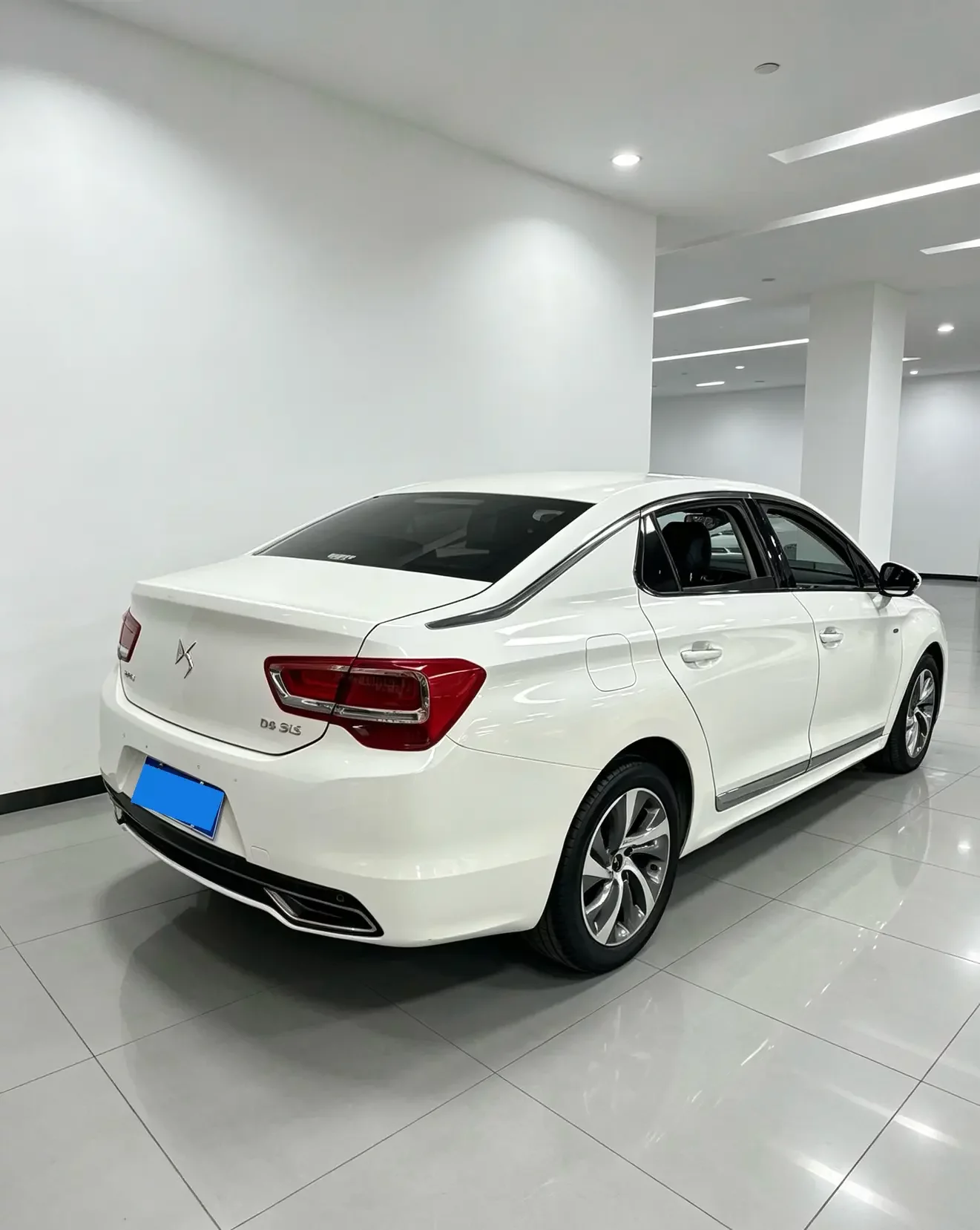DS 5LS