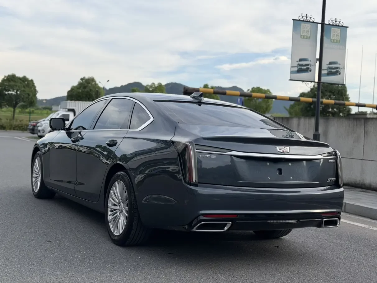 Cadillac CT6