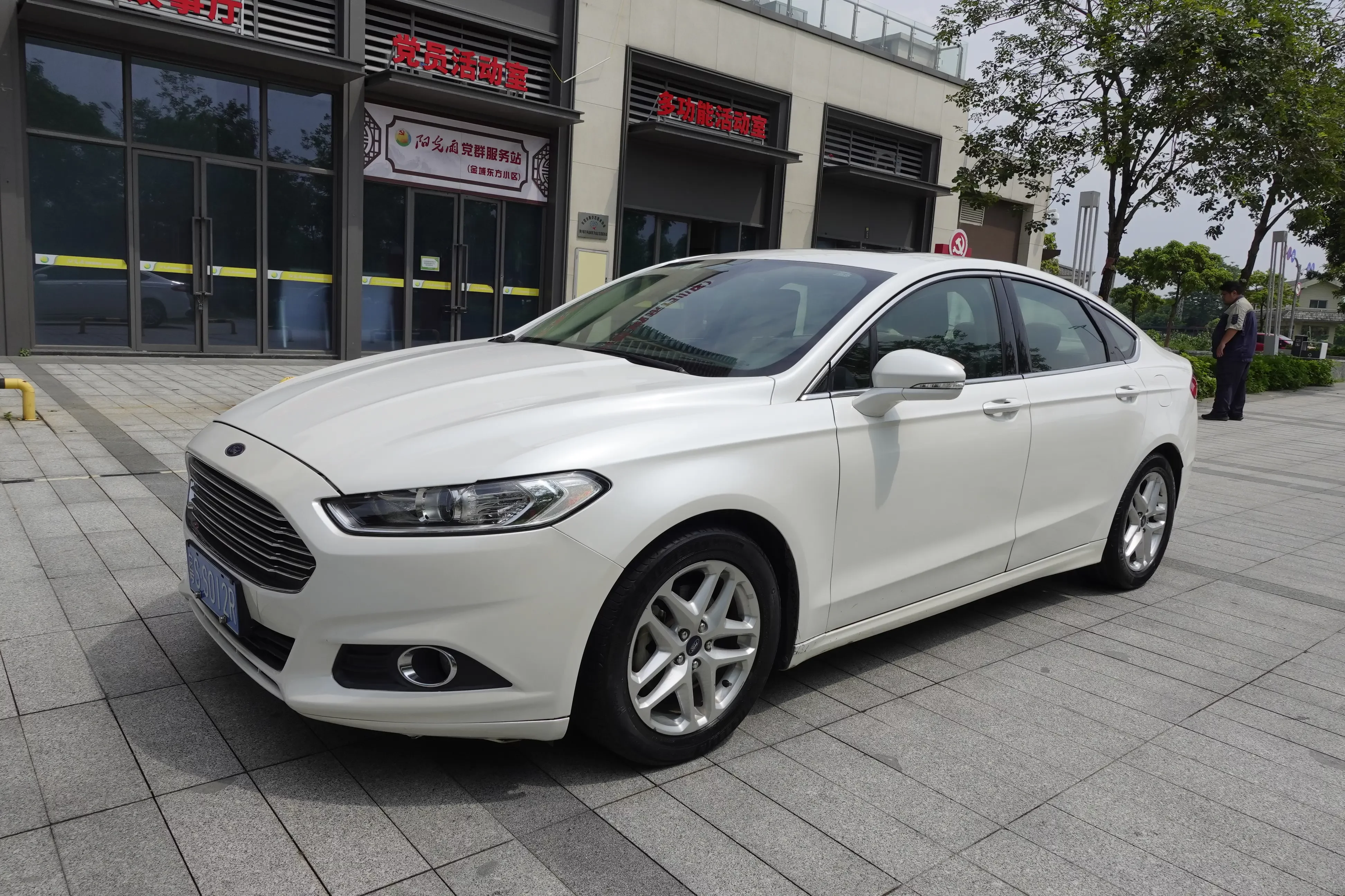 Ford Mondeo