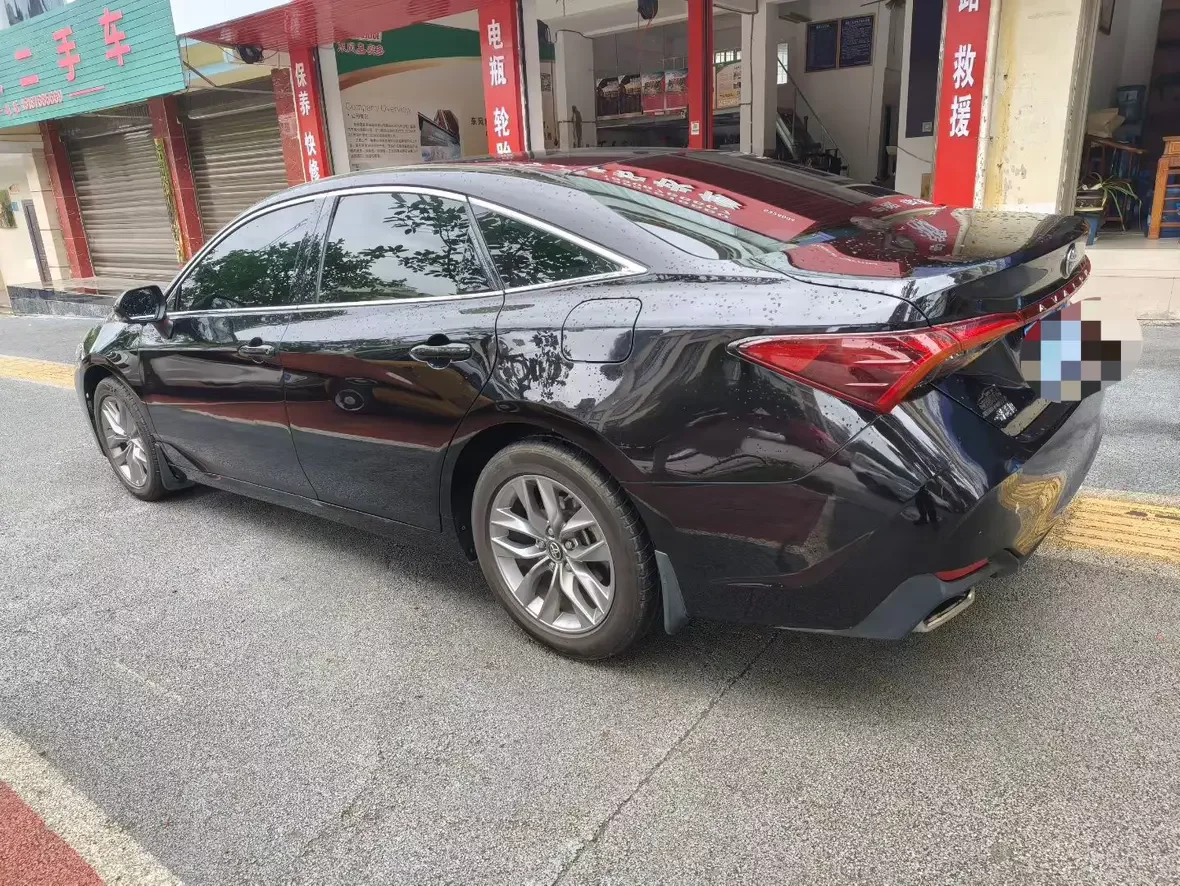 Toyota Avalon