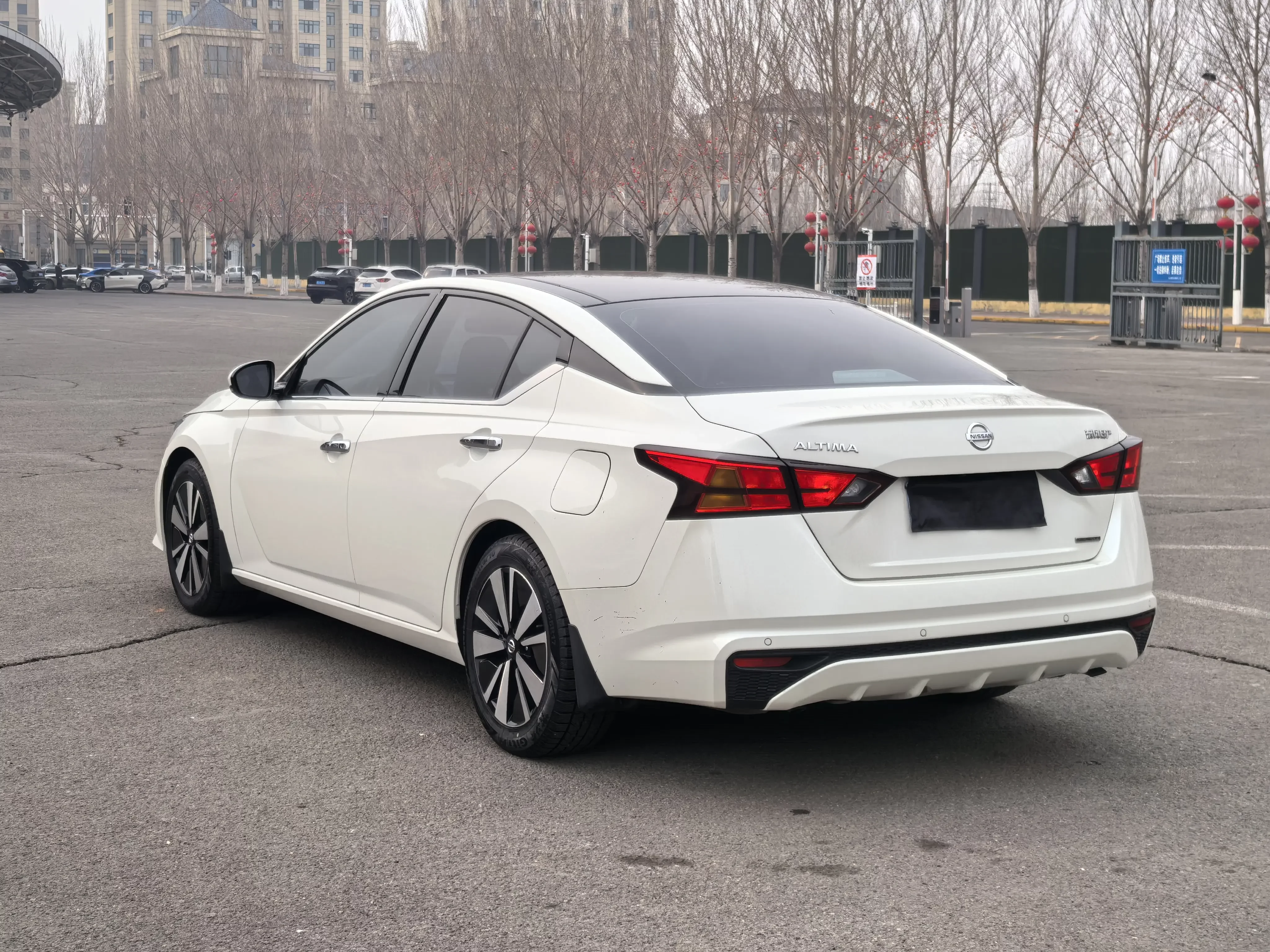 Nissan Altima