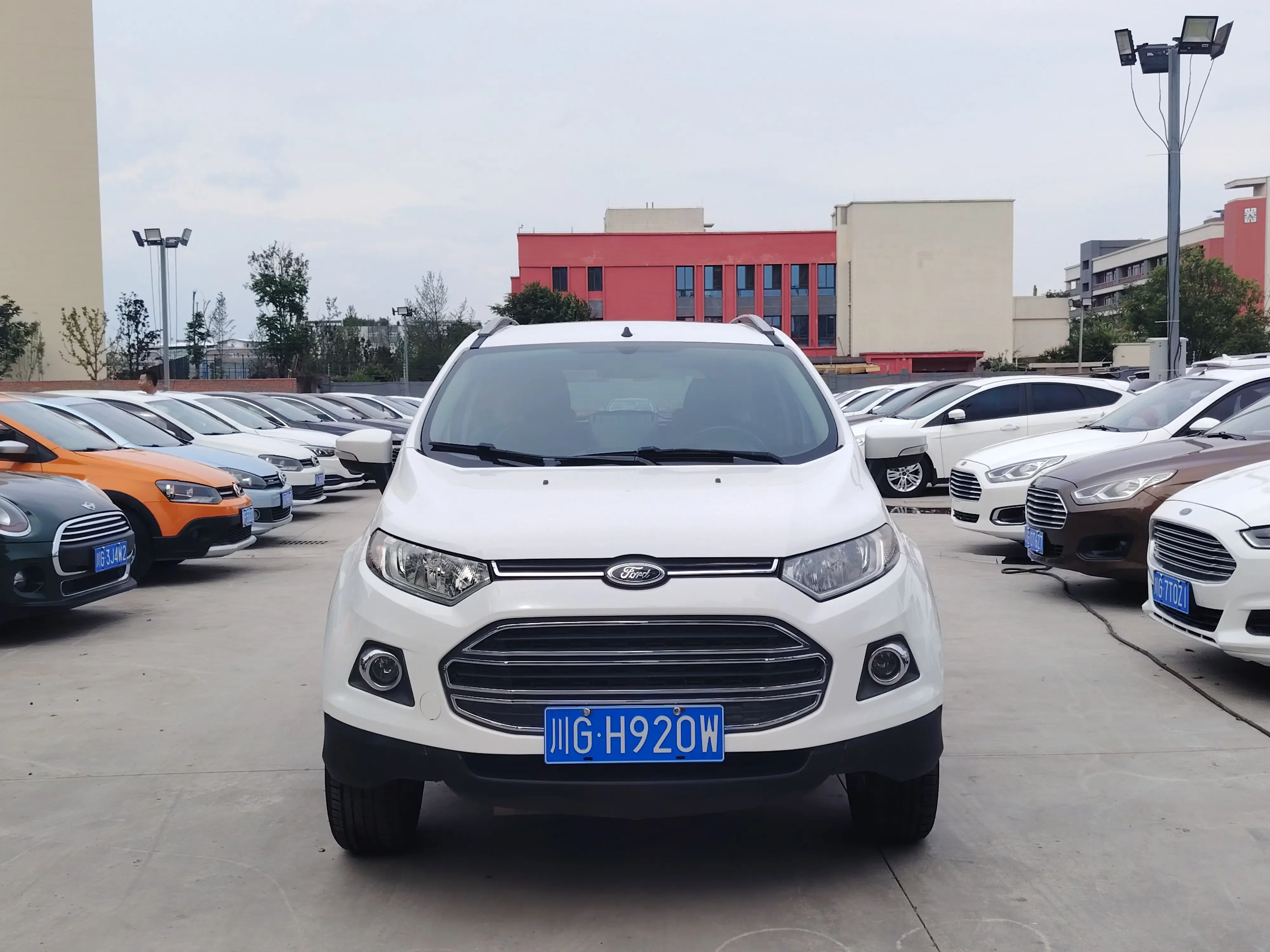 Ford Yibo