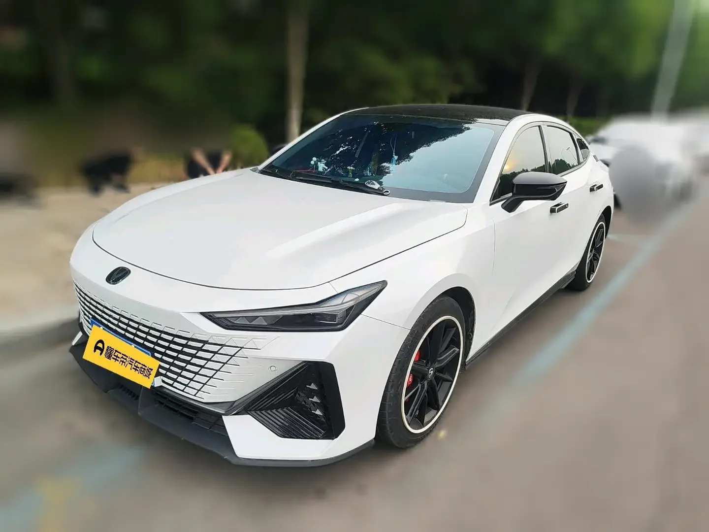 Changan UNI-V