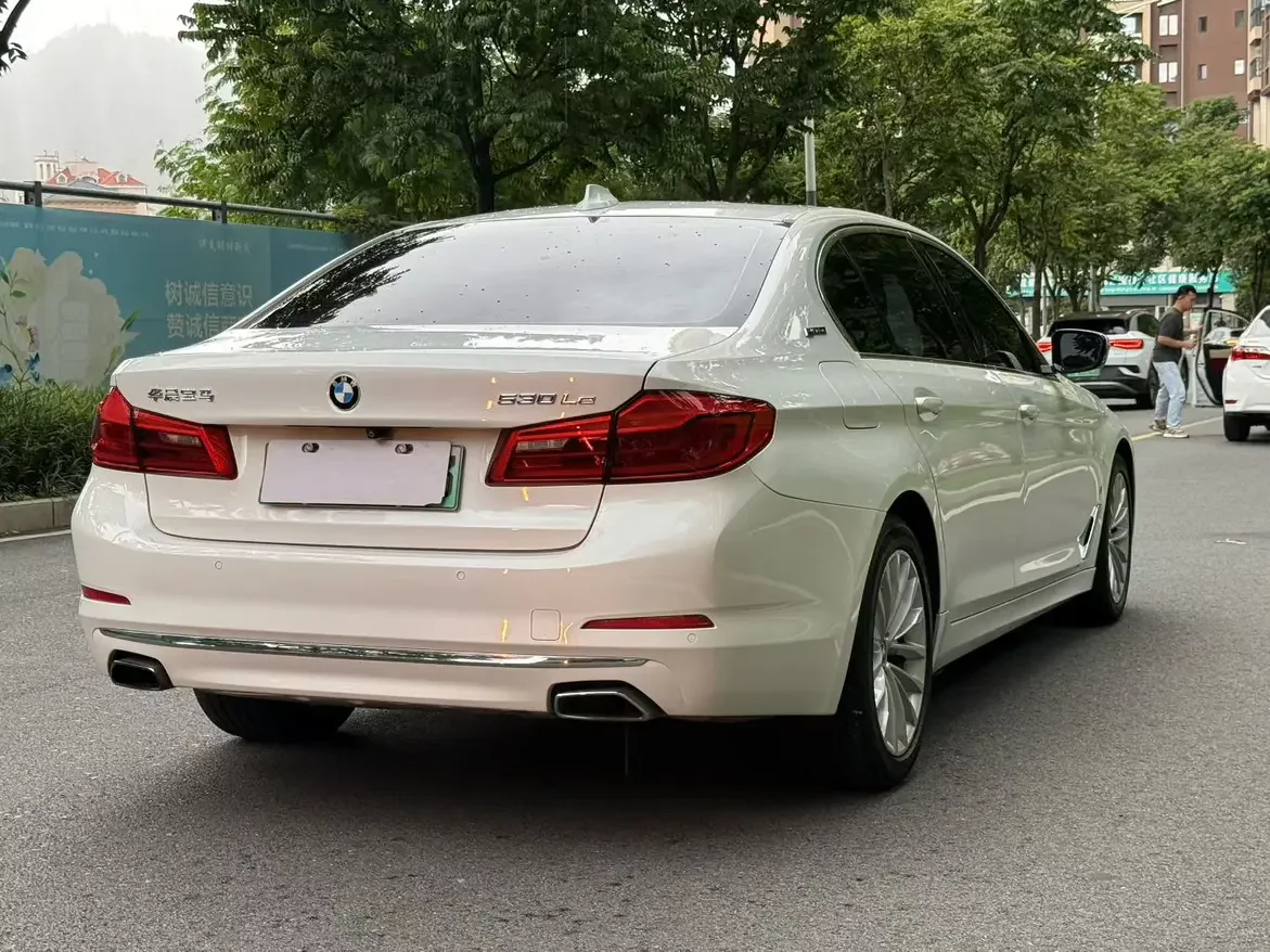 BMW 5 Series PHEV