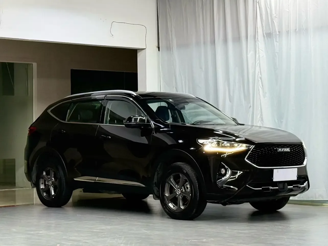 Haval F7