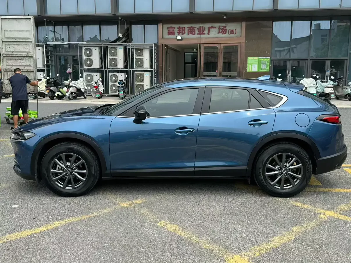 Mazda CX-4