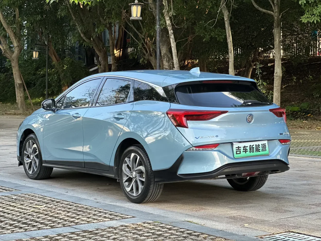 Buick Micro blue 6