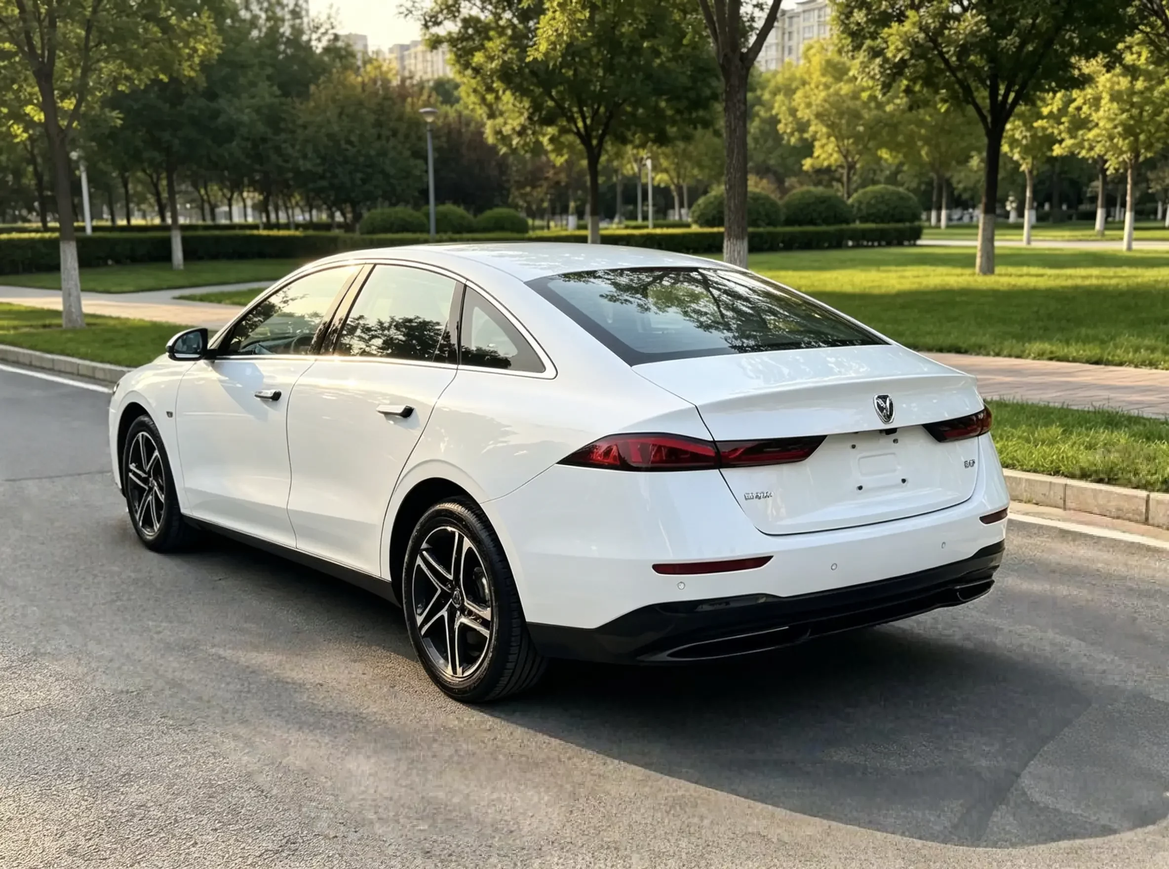 Roewe D7 EV