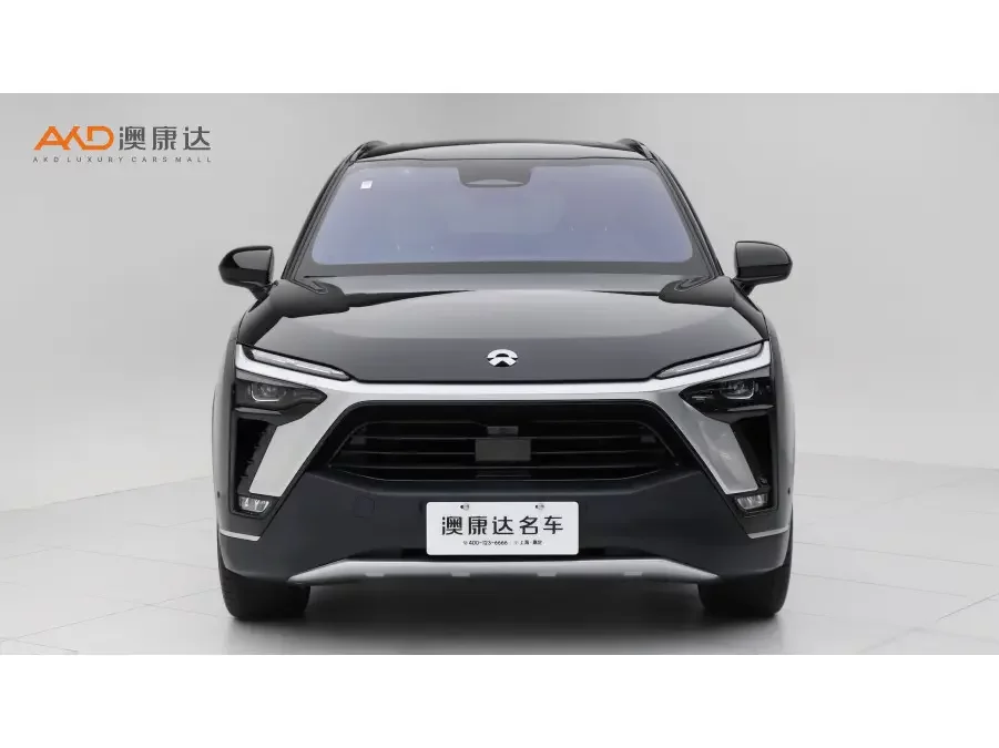 NIO ES8